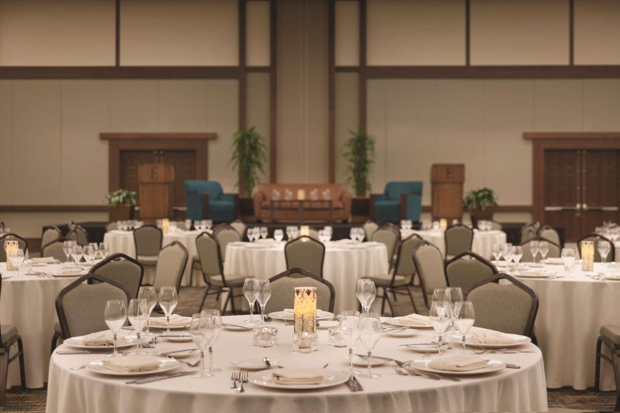 Embassy Suites By Hilton Orlando Lake Buena Vista South Kissimmee Bagian luar foto